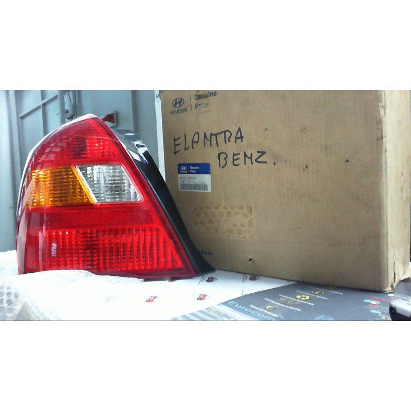 HYUNDAI  924012D010 FARO POST SN