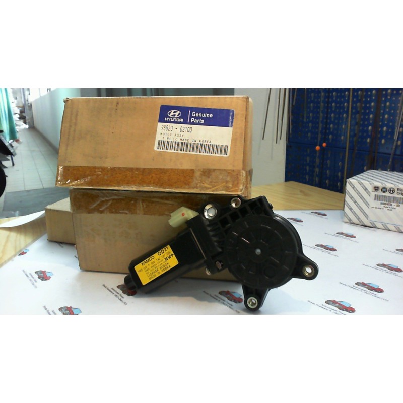 HYUNDAI  98820-02100 MOTORINO ALZAVETRO RH