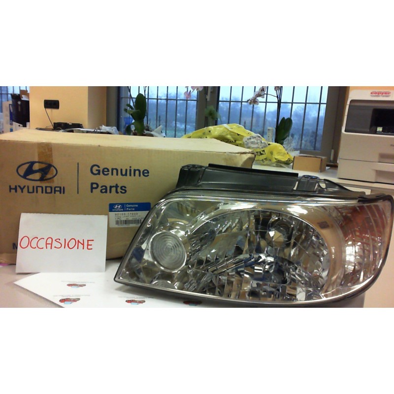 HYUNDAI  92103-17030 FARO ANTERIORE SX