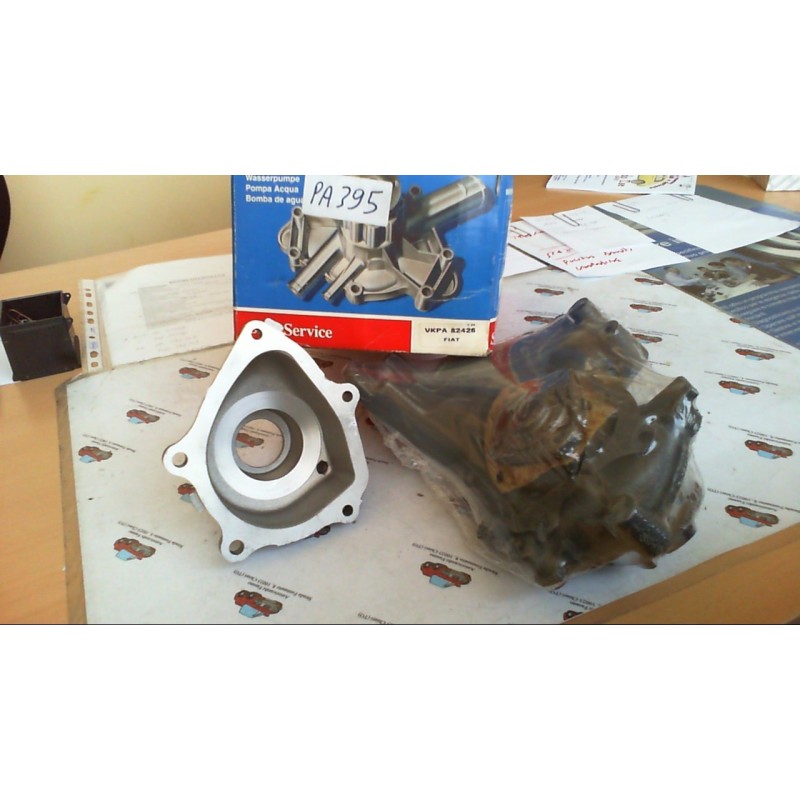 SKF  VKPA82426 KIT POMPA ACQUA UNO TURBO DIESEL 89 , CODICI COMPATIBILI: FIAT 46412338, FIAT 7633470, FIAT 7696083, GRAF PA395